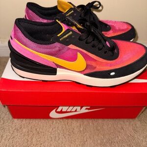 Nike Waffle One ‘Active Fuchsia’